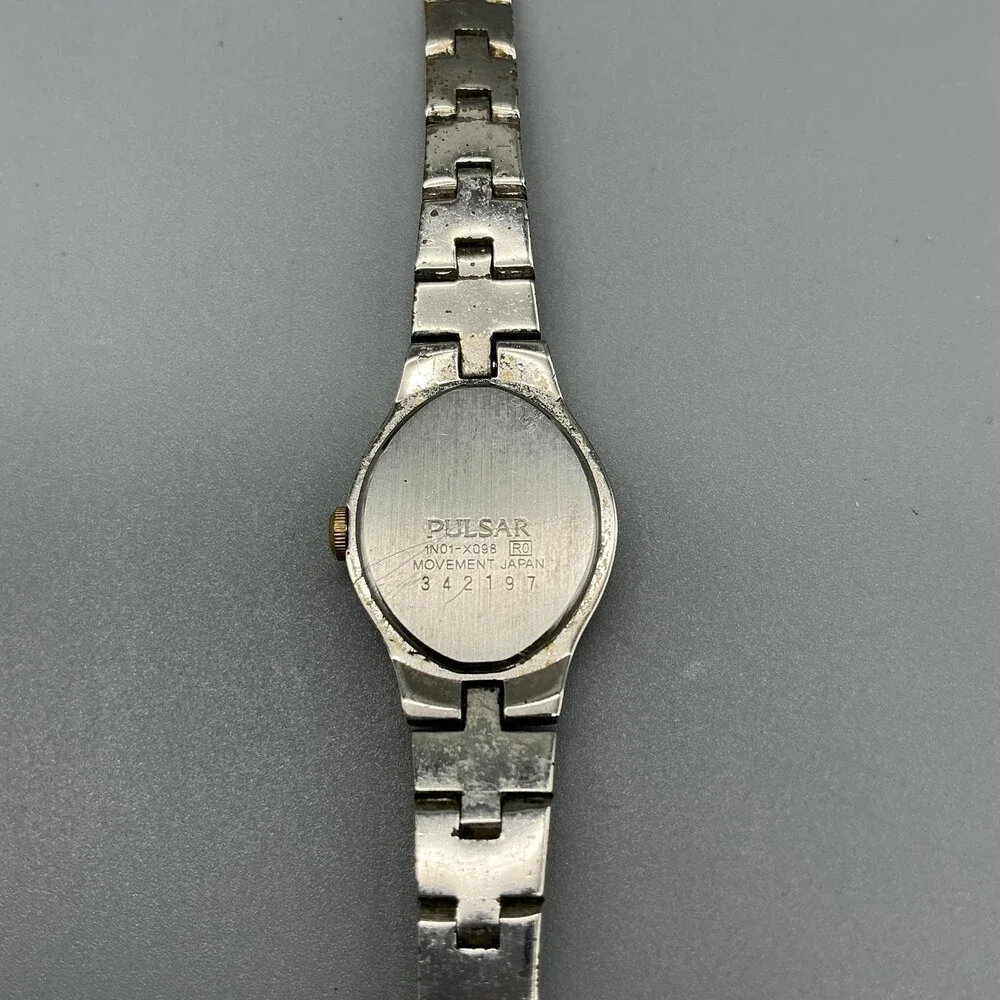 Pulsar 1N01-X098 Womens Watch 17mm Two Tone Bracelet New Battery 5.75